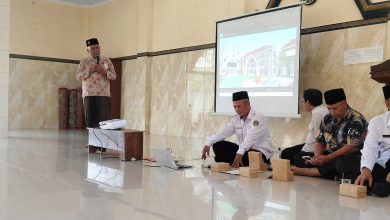 Ketua Pimpinan Cabang Muhammadiyah Kajen, Masyhudi, sampaikan upaya kerjasama Lazismu Kajen dengan sekolah-sekolah Muhammadiyah agar anak-anak yatim yang bersekolah di Muhammadiyah Kajen tidak dipungut biaya
